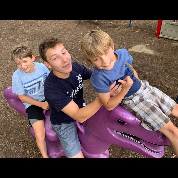 Meet your Posher, Jessica - Picture 5 of 9